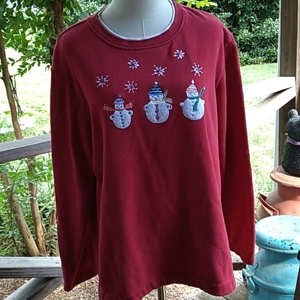 White Stag XL 16/18 red Christmas 🎄 snowmen sweatshirt